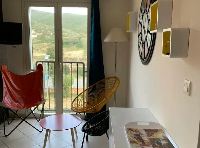 T3 Duplex Confort - Piscine - Proche - 6 Personnes